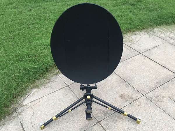  Antenne satellite en fibre de carbone 0,6m 